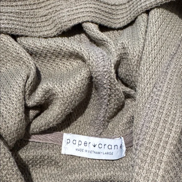 Cropped hooded tee - Picture 3 of 3